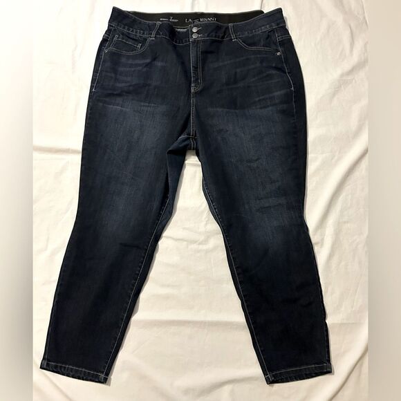 Lane Bryant Pants - Lane Bryant dark wash skinny tummy control technology size 26 short